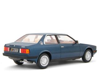 Maserati 2.0 Biturbo 1982-83 Dark Aquamarine Metallizzato Blue scuro Laudoracing 1:18 Resinemodell (Türen, Motorhaube... nicht zu öffnen!)